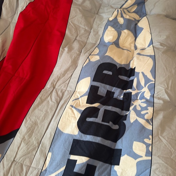 Vintage Tommy Hilfiger surfboard comforter twin red white blue - Picture 4 of 9
